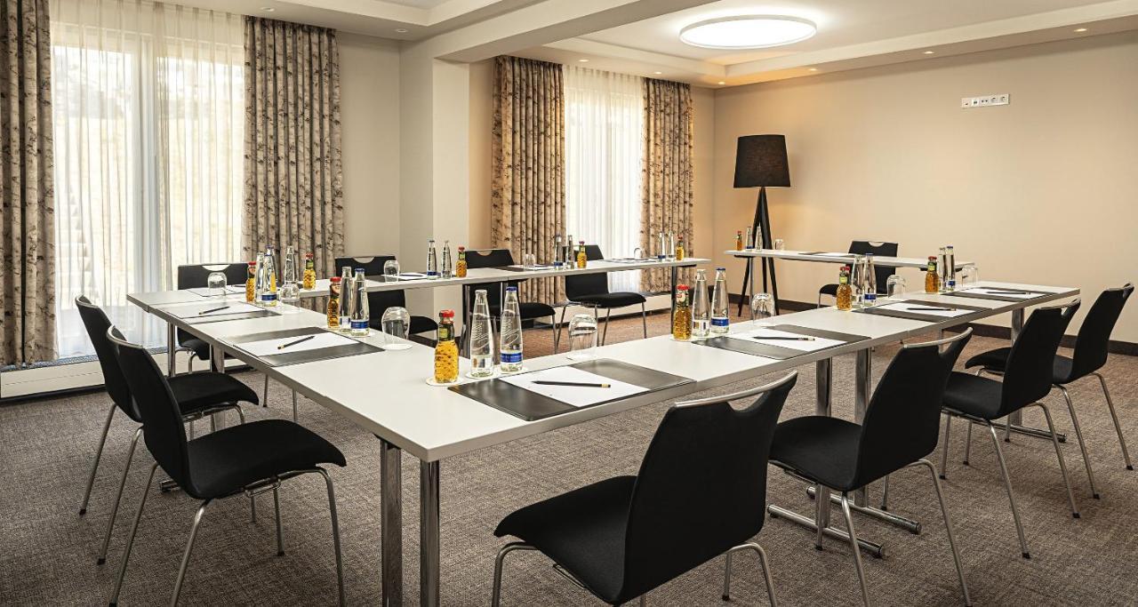 Victor'S Residenz-Hotel Teistungenburg Luaran gambar