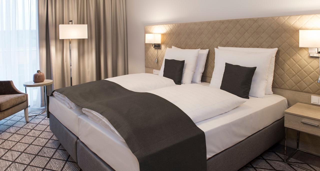 Victor'S Residenz-Hotel Teistungenburg Luaran gambar