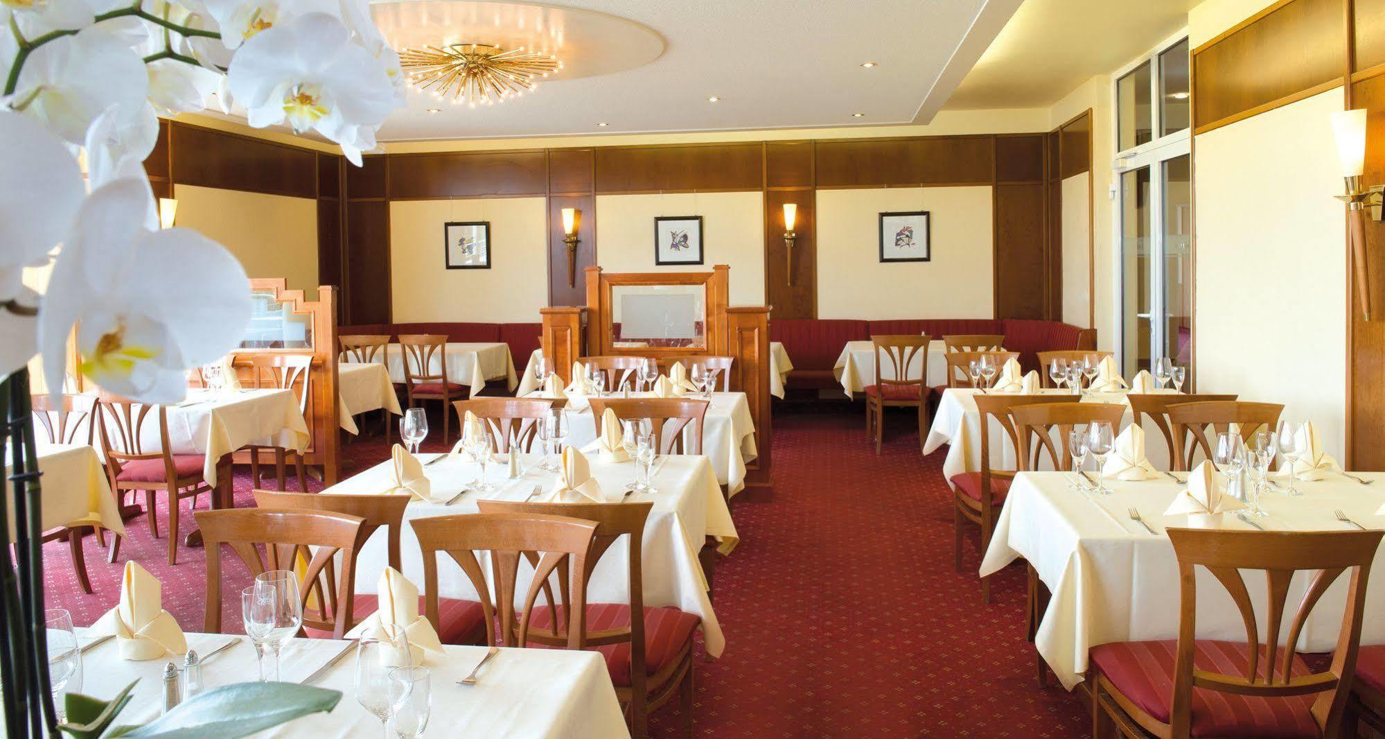 Victor'S Residenz-Hotel Teistungenburg Luaran gambar
